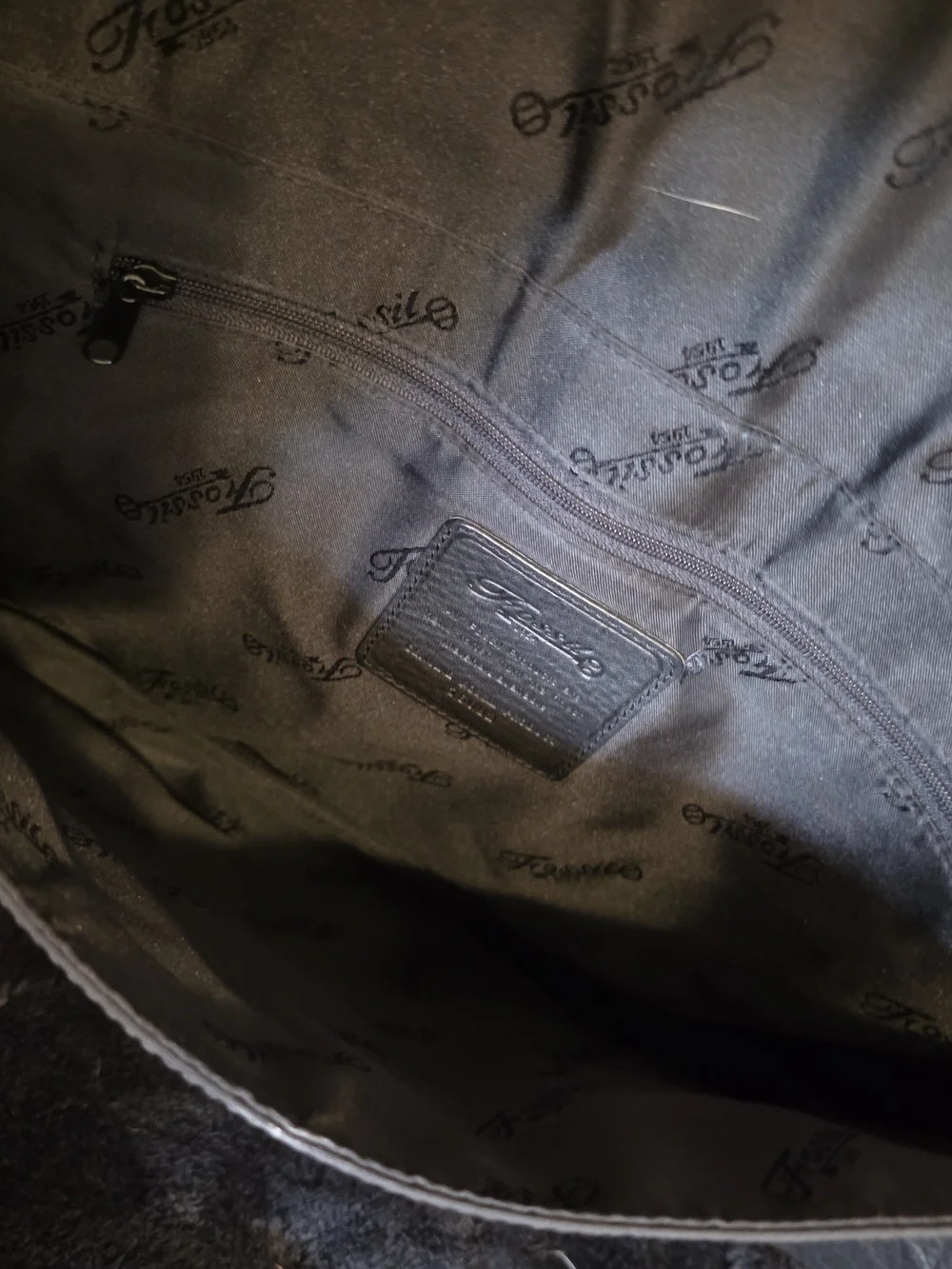 FOSSIL Black Leather Messenger Bag